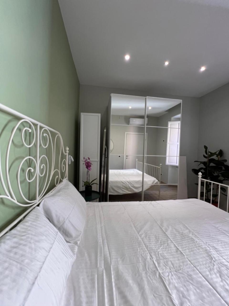 Vatican R-home Apartment *